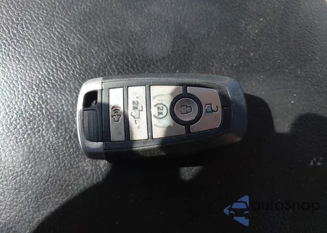 2017 Ford F250 Lariat из США, поврежденный, VIN 1FT7W2BT1HEC79070